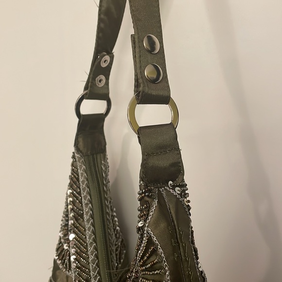 NWOT: moss green beaded and sequin shoulder bag - Picture 6 of 13